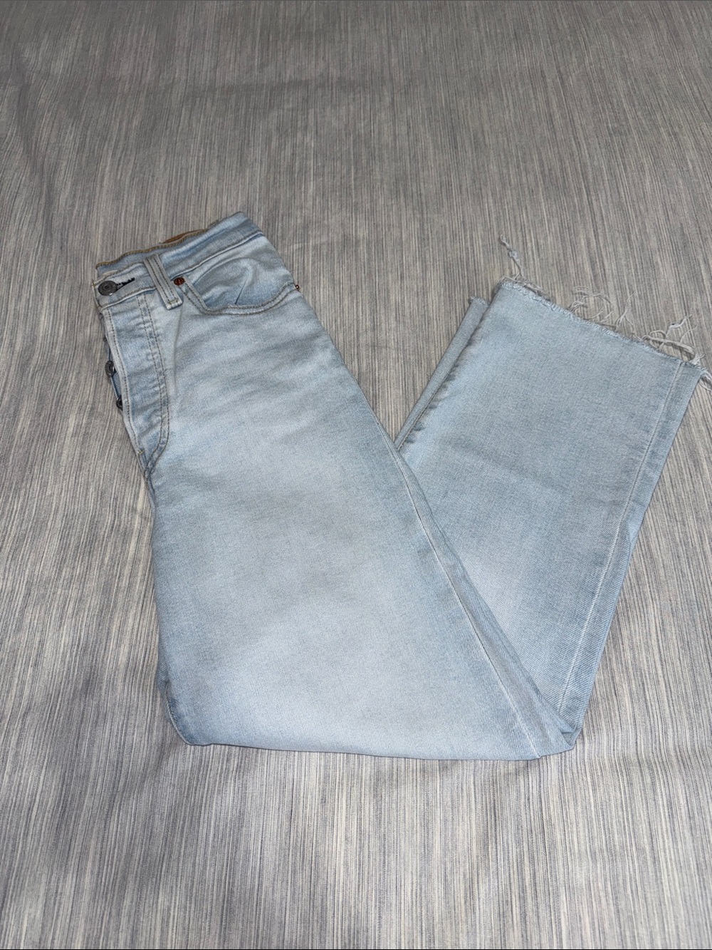 Levi's Women's ribcage Straight ankle Jeans in Light Blue